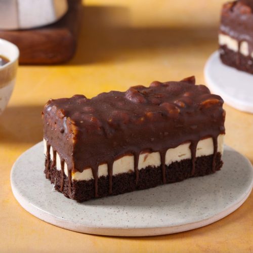 COCOMOR CAKE