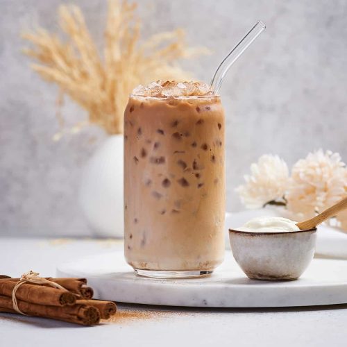 Iced-Chai-Tea-Latte_4-IG