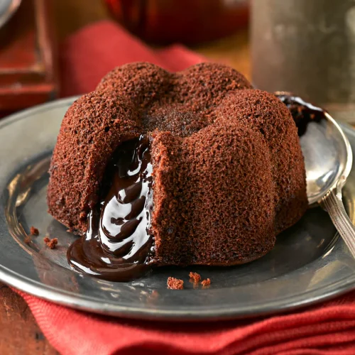 MoltenChocolateLavaCake_086_1024x1024